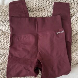 DYFNE Burgundy Leggings